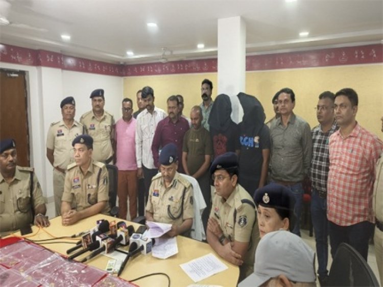 रायपुर में 21 लाख के सोने और हीरे के गहनों की लूट