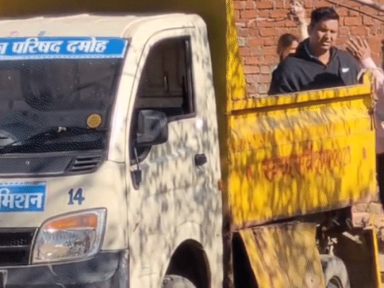 दमोह में गर्भवती गाय की हत्या पर बंद का आह्वान:हिंदू संगठनों पर फायरिंग के बाद शहर में तनाव, गाय काटने वाले घर पर चला बुलडोजर