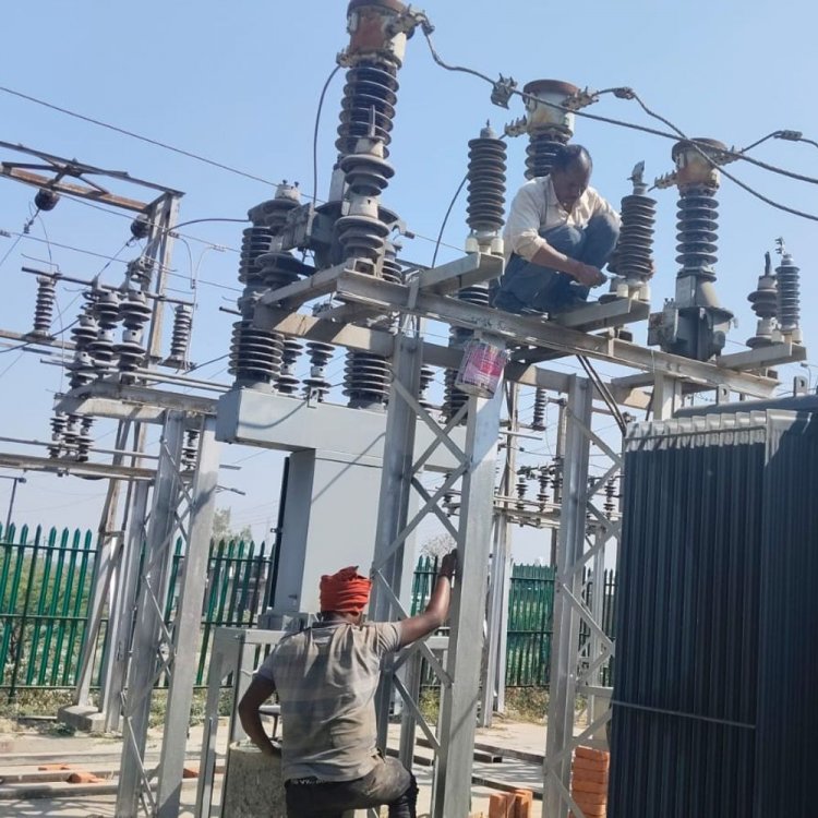 गर्मी से पहले बिजली व्यवस्था को दुरुस्त करने की तैयारी:ट्रांसफॉर्मर की क्षमता बढ़ाने का काम जारी, आज कुछ घंटों के लिए होगी कटौती