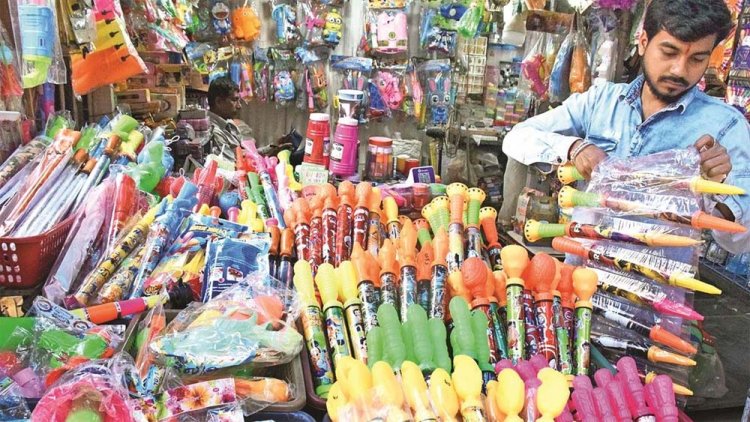 इस वर्ष की होली में देश में 60 हजार करोड़ रुपये का कारोबार होने की संभावना: कैट