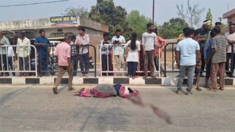 तेज रफ्तार बाइक सवार ने महिला को मारी टक्कर, मौत