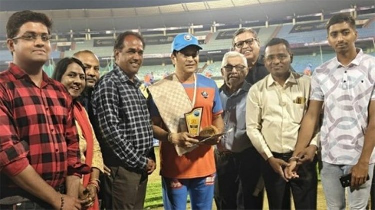 महाराष्ट्र मंडल ने किया सचिन तेंदुलकर का सम्मान