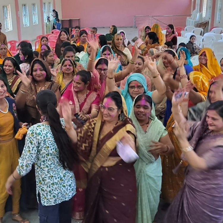 रायसेन में स्वर्णकार समाज का होली मिलन:अजमीढ देव की पूजा से हुई शुरुआत; युवाओं को कौशल विकास प्रशिक्षण देने की घोषणा