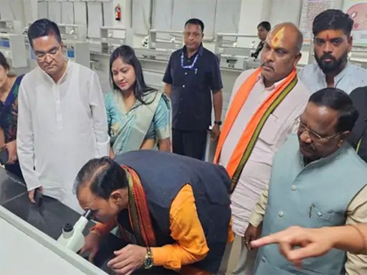 छत्तीसगढ़ के स्वास्थ्य मंत्री श्याम बिहारी जायसवाल ने दुर्ग जिले का दौरा किया