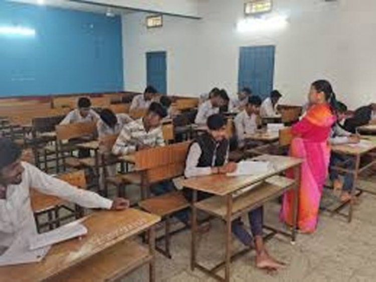 कल से शुरू होगी 10वीं-12वीं की कॉपी जांच
