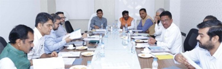 सी.आई.डी.सी. में संविलियित - विघटित परिवहन निगम के कर्मचारियों को मिलेगा भत्ता और गृह भाड़ा