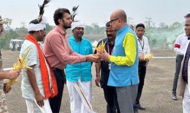 राज्यपाल रमेन डेका का कराली हैलीपेड में आत्मीय स्वागत