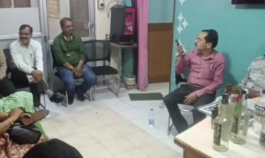 राधा रमण इंस्टीट्यूट संचालक पर एफआईआर:फर्जी तरीके से संचालित हो रहा था संस्थान, जांच में ऑफिस से मिली शराब की बोतलें