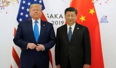 चीन ने स्मार्टफोन, कंप्यूटर को टैरिफ़ से छूट देने के अमेरिका के फ़ैसले पर क्या कहा?