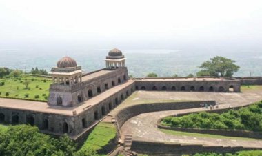 पर्यटकों के लिए अब मांडू में जहाज महल हेरिटेज स्ट्रीट