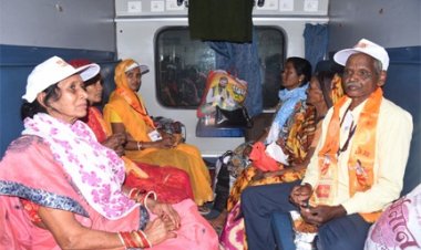 मुख्यमंत्री तीर्थ दर्शन श्रद्धालुओं का पहला जत्था रवाना