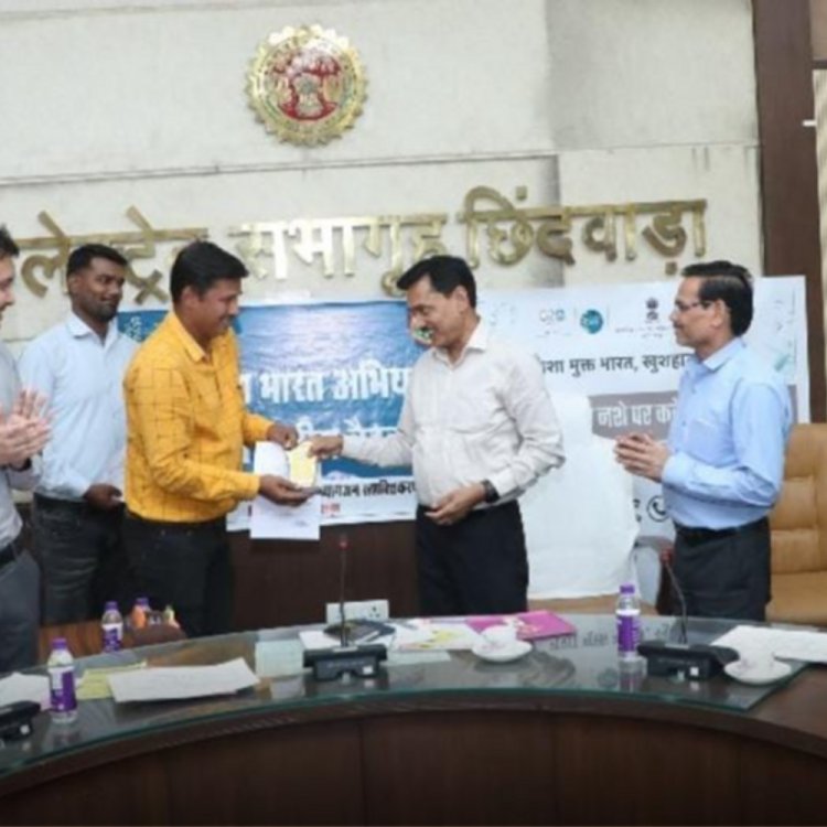 छिंदवाड़ा के दो दिव्यांग खिलाड़ियों काे मिली सफलता:दुबई के डेफ क्रिकेट लीग में करेंगे भारत का प्रतिनिधित्व; कलेक्टर ने किया सम्मान