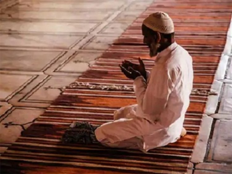 वक्फ बिल पर मस्जिदों में तकरीर पर रोक