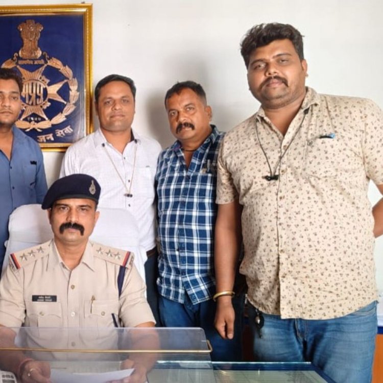 सिवनी में दो जगह चल रहा था आईपीएल का सट्टा:तीन आरोपी गिरफ्तार; 5 लाख रुपए का हिसाब मिला