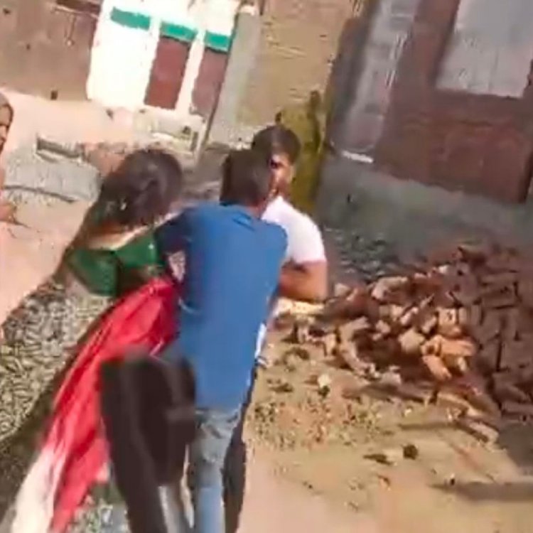 पारिवारिक विवाद में शिक्षक ने जीजा पर तानी बंदूक, VIDEO:दतिया में पति-पत्नी के झगड़े में दो परिवारों में मारपीट, 6 लोग गिरफ्तार