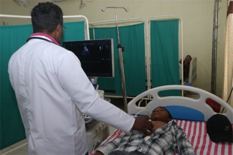 सूरजपुर जिले में प्रोजेक्ट 'धड़कन' के तहत बाल हृदय रोग परीक्षण शिविर का आयोजन