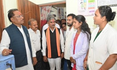 मुख्यमंत्री ने आयुष्मान आरोग्य मंदिर का किया औचक निरीक्षण