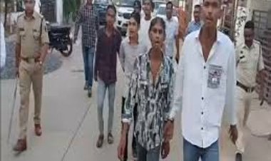 खुद को रायपुर का डॉन बताने वाले बदमाशों का पुलिस ने निकाला जुलूस