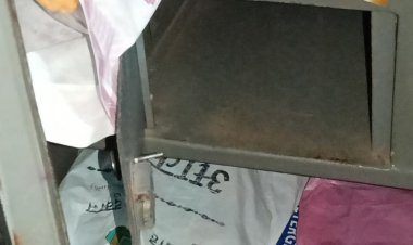 दतिया में किराना व्यापारी के घर लाखों की चोरी:अलमारी तोड़कर 10 लाख के जेवर और नकदी उड़ाए; वारदात CCTV में कैद