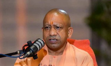 योगी सरकार ने अब प्रदेश के लाखों शिक्षकों को सामान्य ट्रांसफर का भी बड़ा तोहफा दिया, आदेश जारी