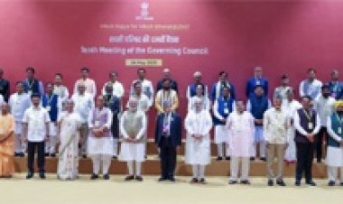 प्रधानमंत्री नरेंद्र मोदी के समक्ष मुख्यमंत्री साय का आत्मनिर्भर बस्तर विजन