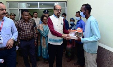 राज्यपाल रमेन डेका ने टी बी मरीजों को भेंट की पोषण टोकरी