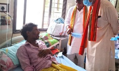 स्वास्थ्य मंत्री श्याम बिहारी जायसवाल ने जिला अस्पताल महासमुंद का किया औचक निरीक्षण