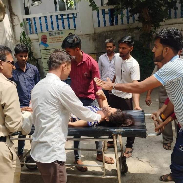 ट्रैक्टर-बाइक की टक्कर में पति-पत्नी की मौत, बेटी घायल:मंदसौर में बेटे को लड़की देखने जा रहे थे; हादसा हुआ, मौके पर ही नहीं रहे