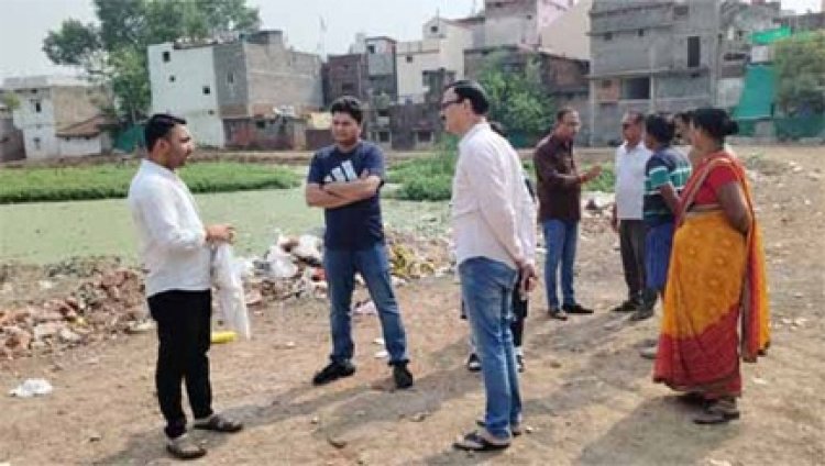 गंगा डायग्नोस्टिक हॉस्पिटल के सामने सड़क में वाहनों का पार्किंग ना हो इसका ध्यान रखें अधिकारी - आयुक्त विश्वदीप