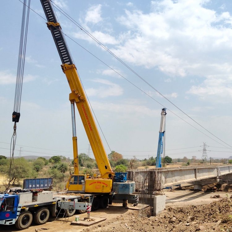 रायसेन में कोड़ी पर बन रहा नया टू-लेन ब्रिज:बारिश से पहले होगा तैयार; 47 किमी लंबी फोरलेन सड़क का हिस्सा