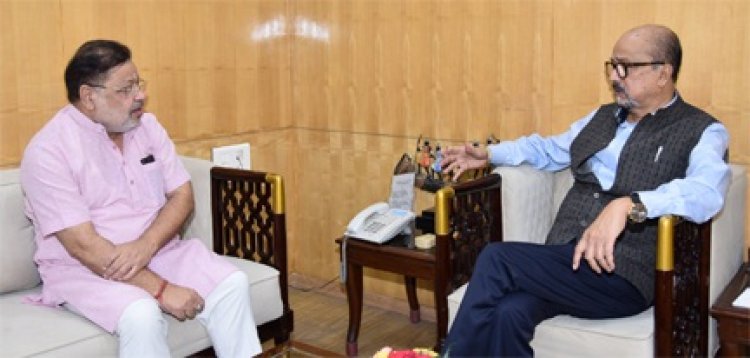 राज्यपाल रमेन डेका से विधायक सोनी ने सौजन्य भेंट की