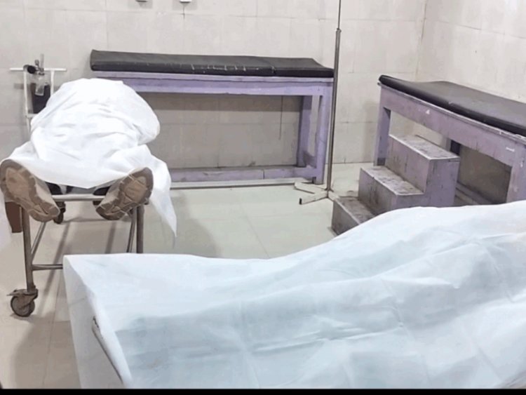 मुरैना में दो अवैध शराब कारोबारियों के बीच फायरिंग:गोलीबारी में दोनों की मौके पर मौत; कार से पीछा किया, कहासुनी के बाद बढ़ा झगड़ा