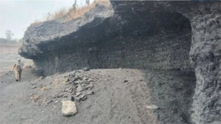 कोयला चोरी करने घुसे थे, दीवार ढहने से 2 की मौत, एक घायल…