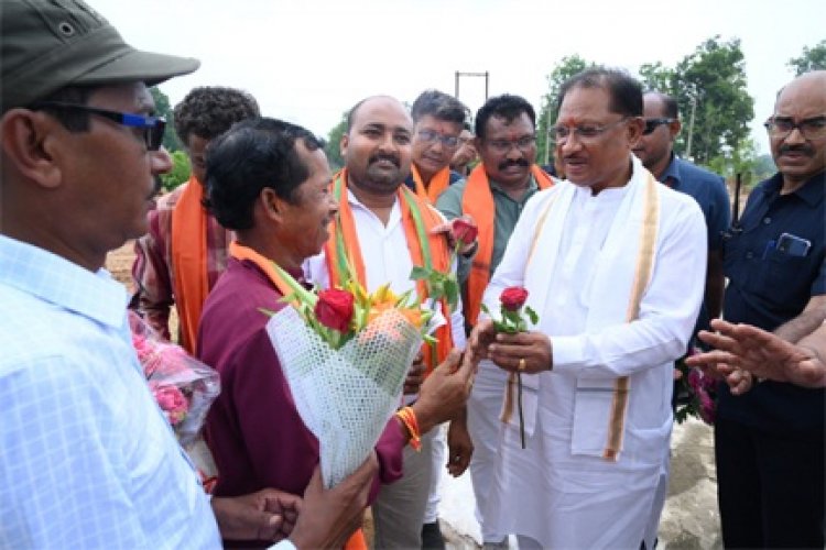 मुख्यमंत्री विष्णु देव साय तोंगापाल पहुंचे