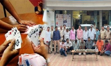 बड़े बड़े 14 जुआरी गिरफ्तार, 3 लाख कैश, 17 मोबाइल फोन और 5 कार बरामद