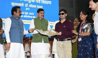 दिव्यांगजन अपनी क्षमता, योग्यता, संघर्षशीलता और सकारात्मकता के आधार पर समाज में अपना स्थान बनाते हैं - मुख्यमंत्री डॉ. यादव