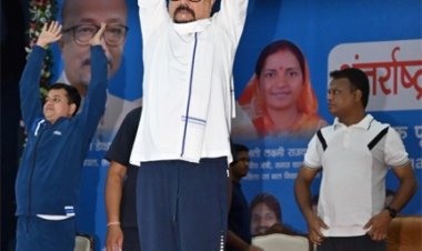 ’अंतर्राष्ट्रीय योग दिवस’ : भागदौड़ और तनावपूर्ण जिंदगी में खुद को स्वस्थ रखने का सबसे आसान उपाय है योग - राज्यपाल डेका