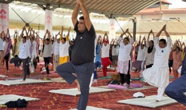 योग के घोष से गूंजा मां दंतेश्वरी का पवित्र प्रांगण