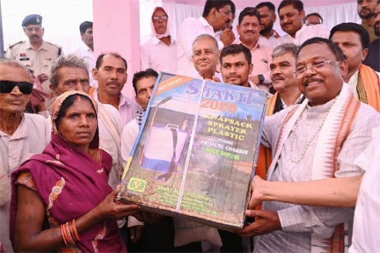 कृषि मंत्री रामविचार नेताम विकसित कृषि संकल्प अभियान में हुए शामिल