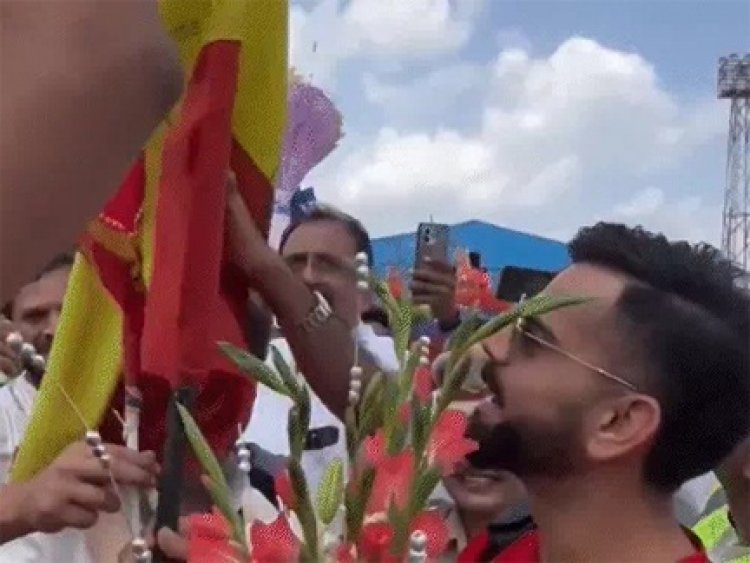 आईपीएल चैंपियन आरसीबी बेंगलुरु पहुंची,एयरपोर्ट पर आतिशी स्वागत