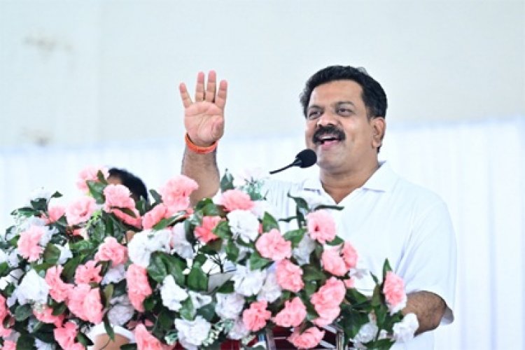 अंतर्राष्ट्रीय योग दिवस पर कवर्धा में भव्य 'योग संगम', उपमुख्यमंत्री विजय शर्मा ने लिया भाग