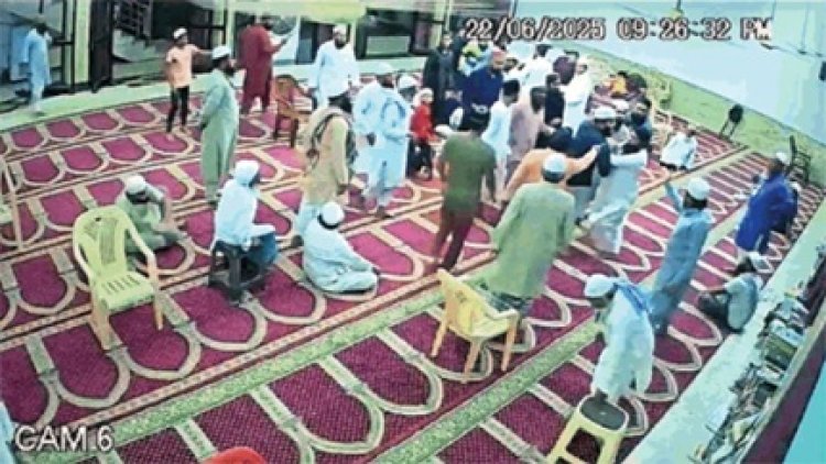 जामा मस्जिद में दो पक्षों में मारपीट, जांच में जुटी पुलिस