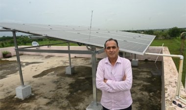 सूरज की तपिश से फैल रहा घर आँगन में उजियारा