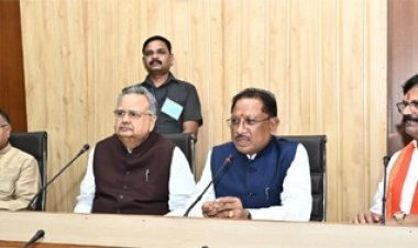 राजनांदगांव के नागरिक प्रतिनिधिमंडल ने की मुख्यमंत्री से सौजन्य भेंट : प्रयास विद्यालय, नालंदा परिसर सहित विभिन्न विकास कार्यों के लिए जताया आभार