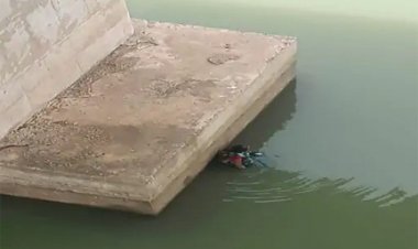 रायपुर में महिला ने महानदी में लगाई छलांग