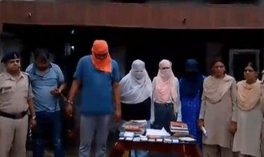दुर्ग में पुलिस ने सेक्स रैकेट का खुलासा किया