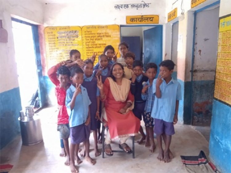 युक्तियुक्तकरण से संवर रही शिक्षा व्यवस्था: जशपुर के स्कूलों में लौटी रौनक, बच्चों में बढ़ा उत्सा