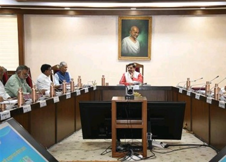 ग्रामों को आत्मनिर्भर बनाने के लिए मुख्यमंत्री वृन्दावन ग्राम योजना का अनुमोदन