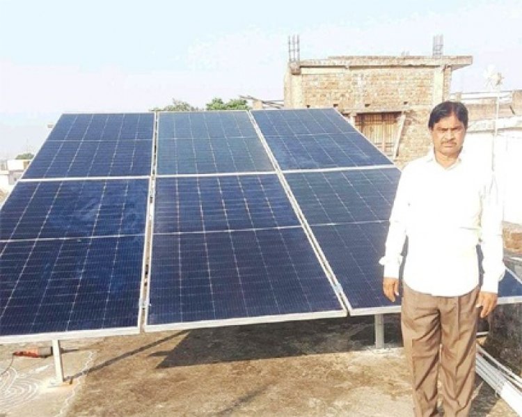प्रधानमंत्री सूर्यघर योजना से सतीश धावलकर का घर बना ऊर्जा उत्पादन का स्रोत