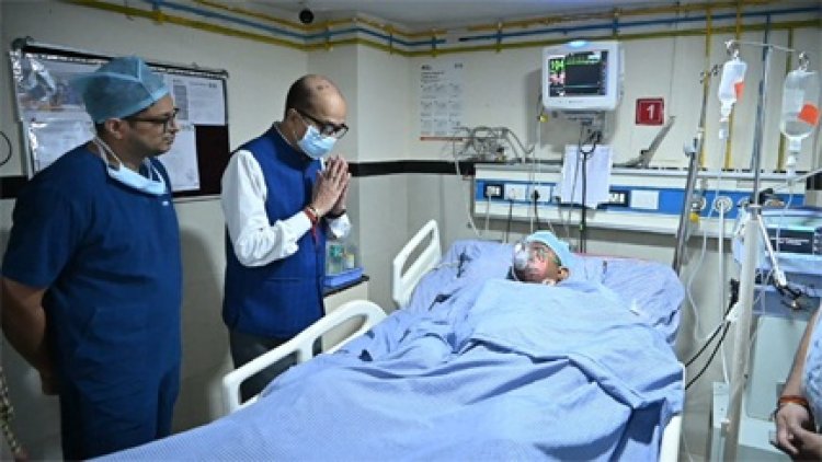 राज्यपाल डेका ने घायल जवानों का जाना कुशलछेम